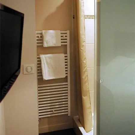 Hotel Ronsard 2*