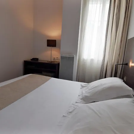 Hotel Ronsard 2*