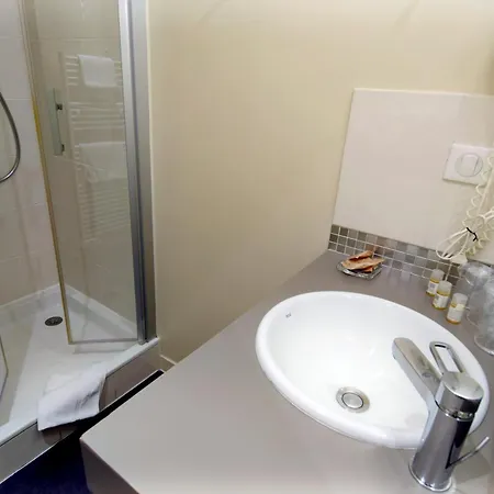 Ronsard Hotel Tours