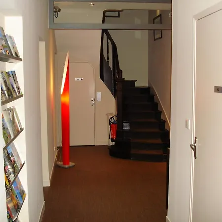 Hotel Ronsard 2*
