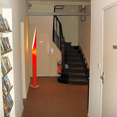 Ronsard Hotel
