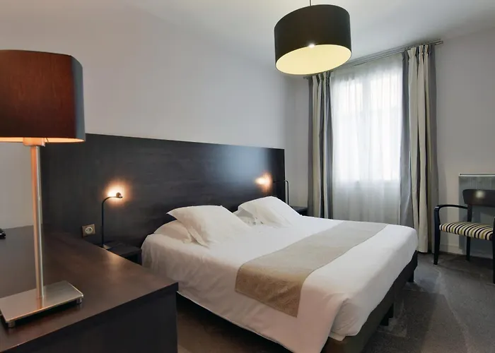 Ronsard Отель Тур